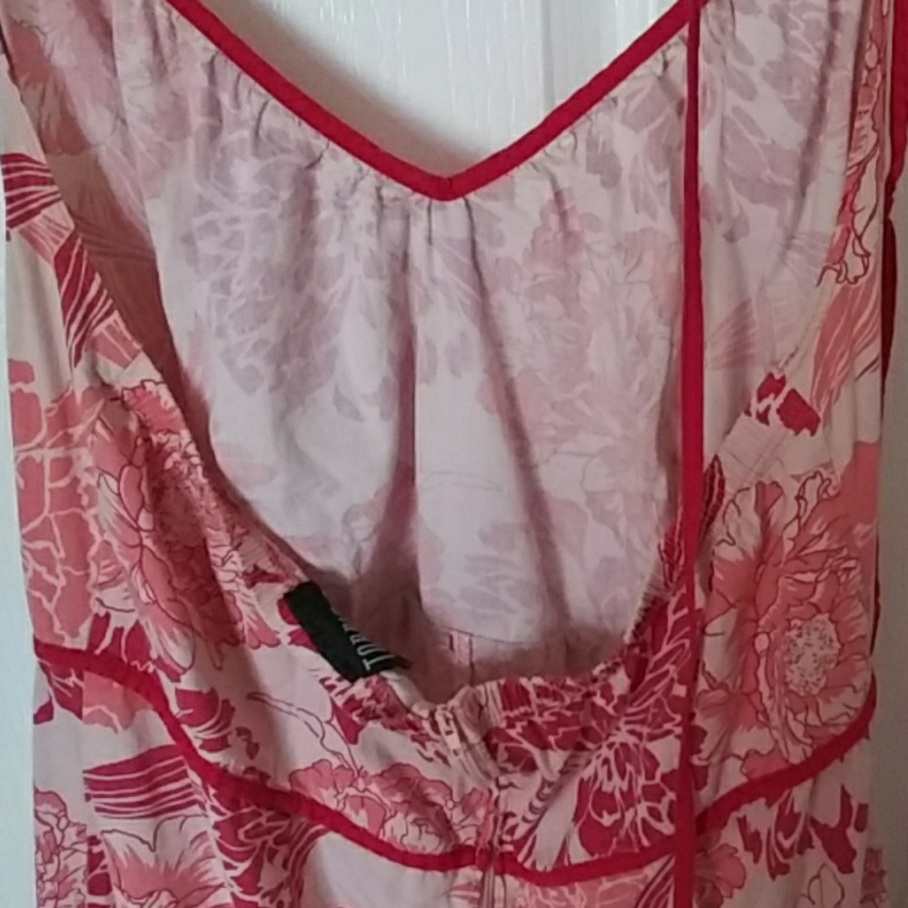 Size 18 Torrid red and cream swim halter cover 🍾 - Picture 2 of 6